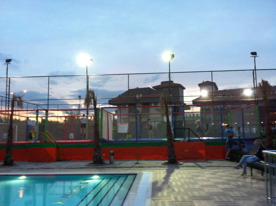 Trampoline Hane Family Resort