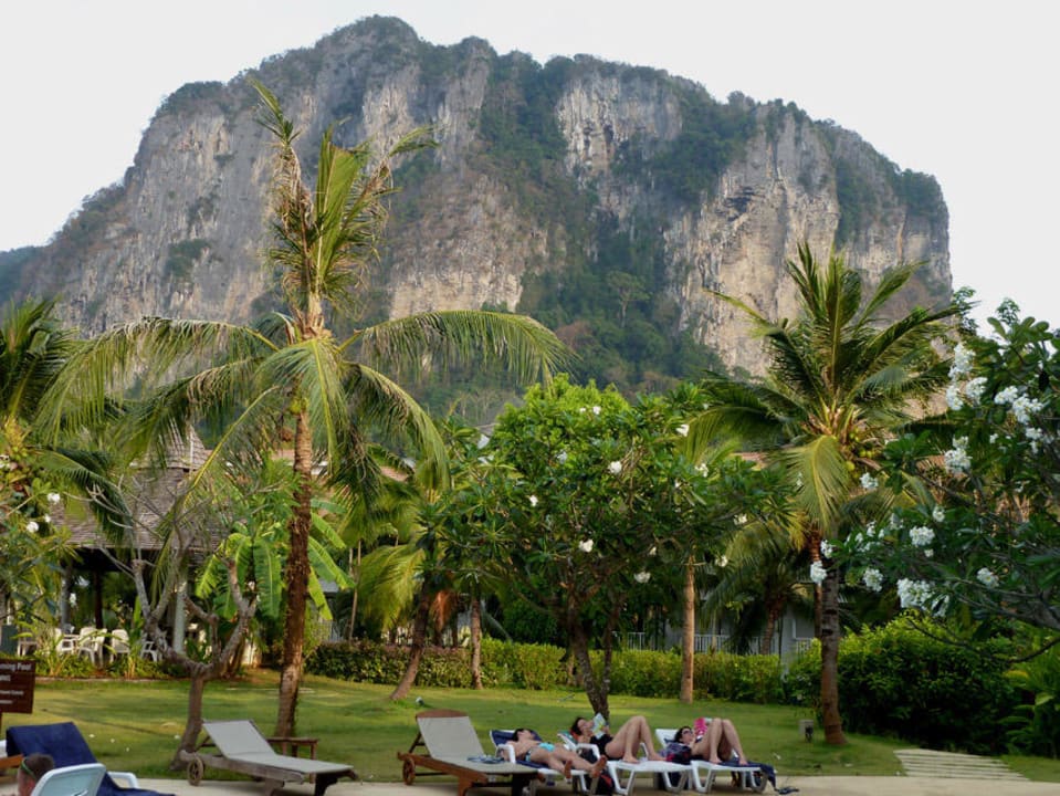 Im Hotelgarten Aonang Villa Resort