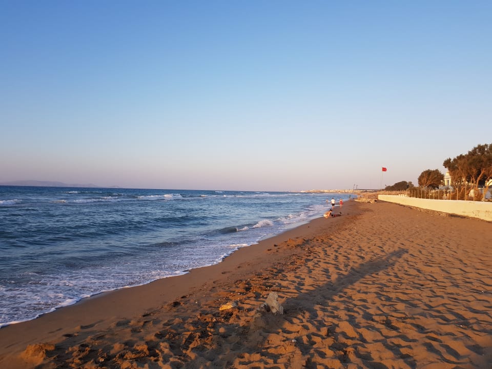 Strand Marilena Hotel