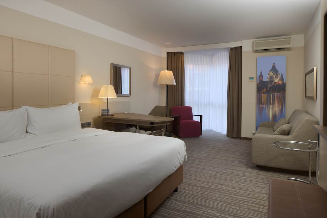 Zimmer DoubleTree by Hilton Hannover Schweizerhof