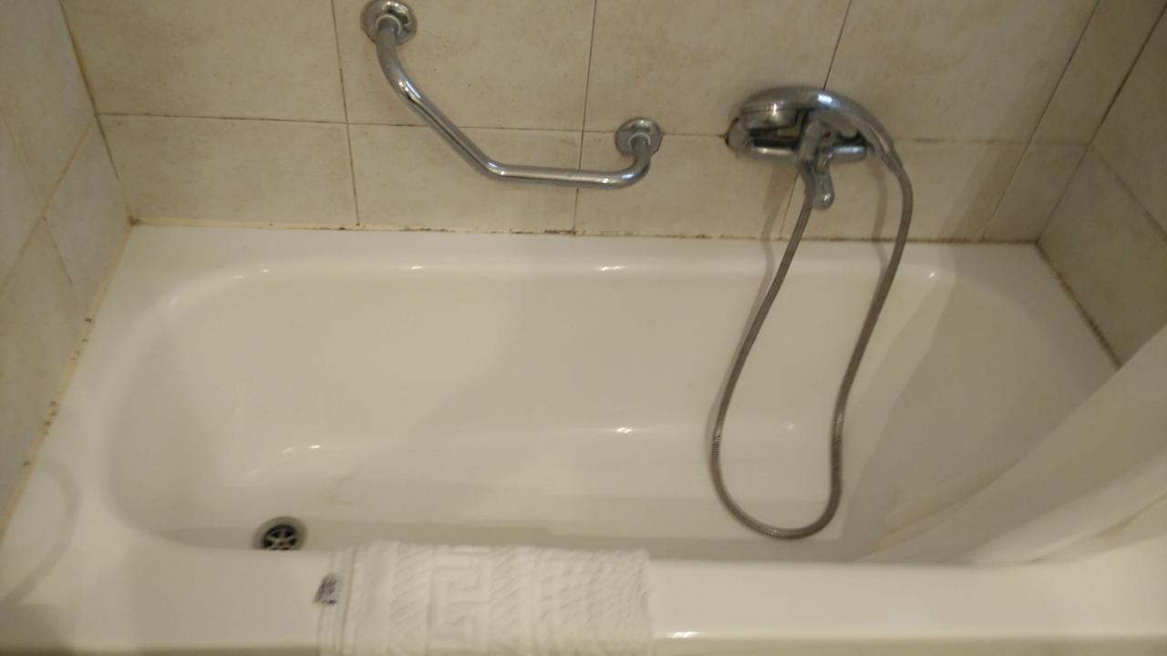 Zimmer Hotel Armon Yam