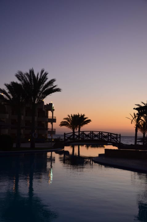 Wschód słońca Coral Hills Resorts & SPA