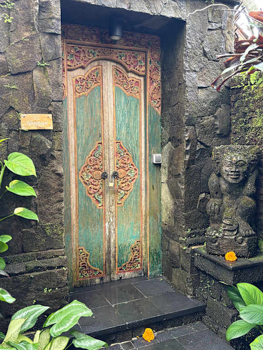 Zimmer Pramana Watu Kurung