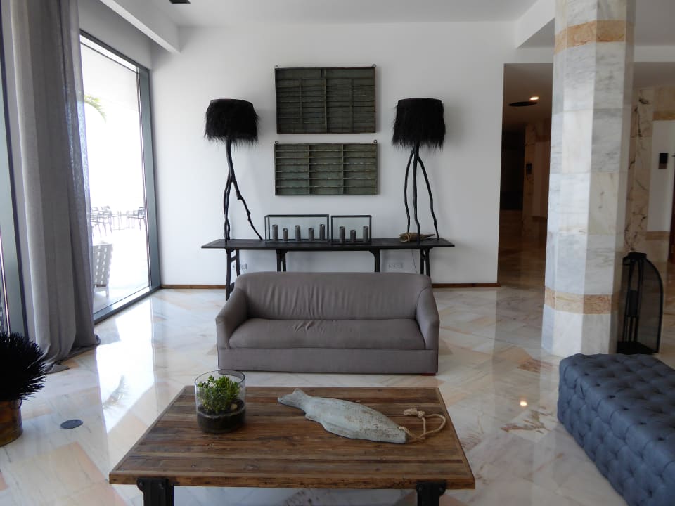 Lobby Hotel Baia Azul