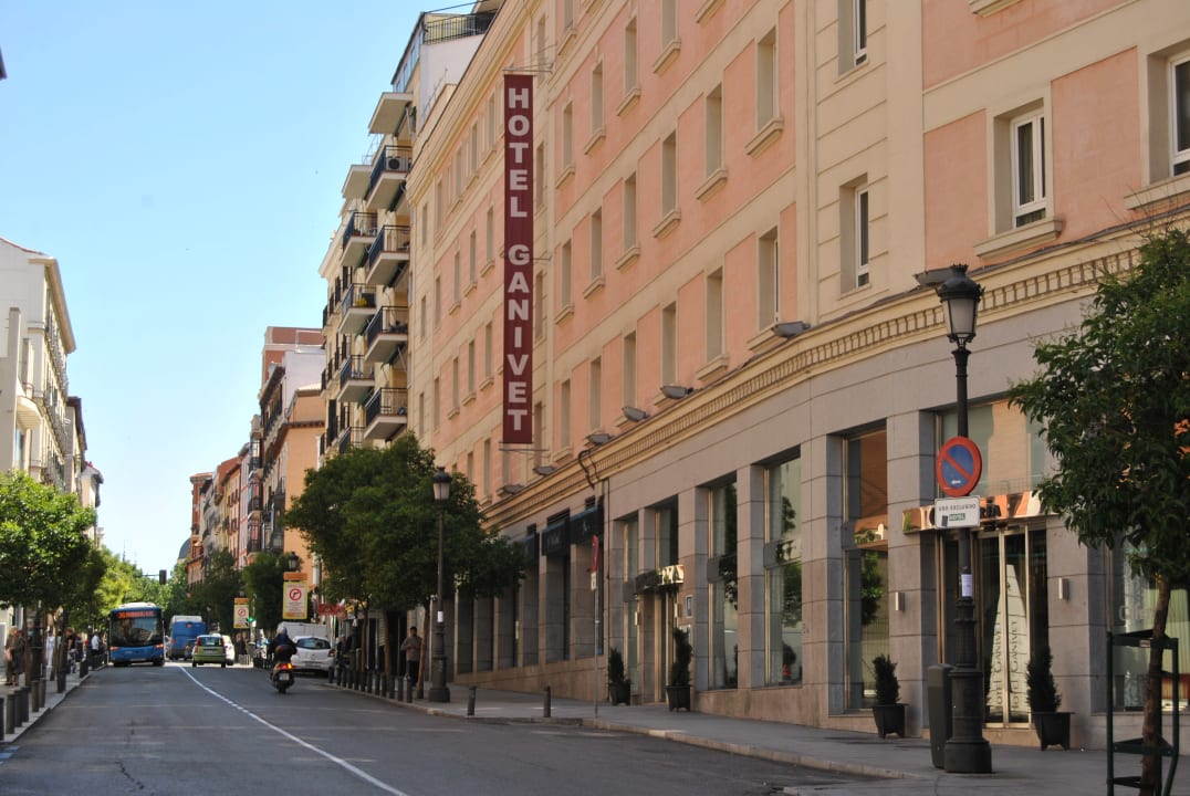 Außenansicht Hotel Porcel Ganivet