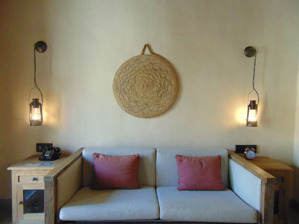 Zimmer Al Seef Heritage Hotel Dubai, Curio Collection by Hilton