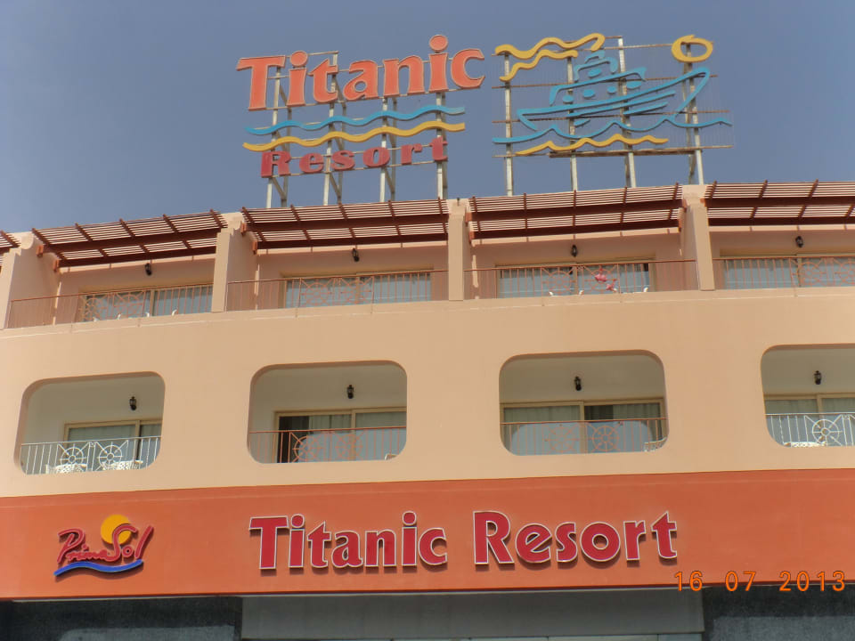 Außenb Titanic Resort & Aqua Park