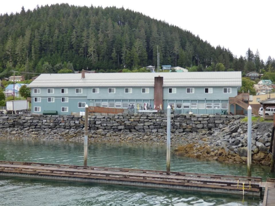 Meerseite des Hotels Stikine Inn Hotel