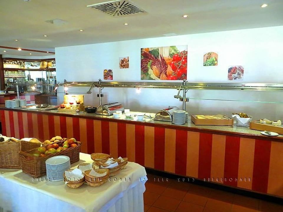 "Der Frühstücksbüffetberei..." Quick Hotel Dresden West (Kesselsdorf