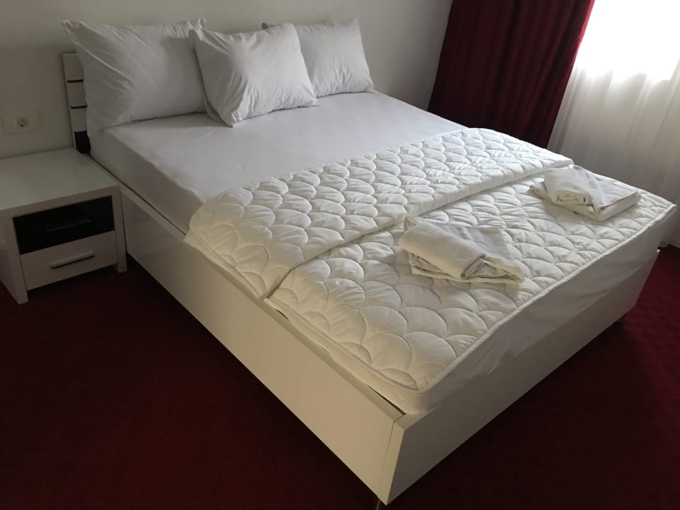 Zimmer Hotel Camp Karagaq