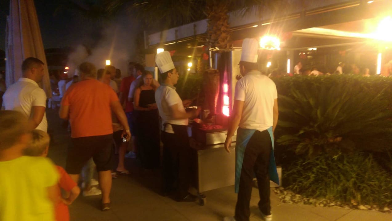 Grillen  Sunis Elita Beach Resort & Spa