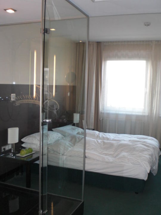 Gläserne Dusche  Flemings Hotel Wien-Stadthalle