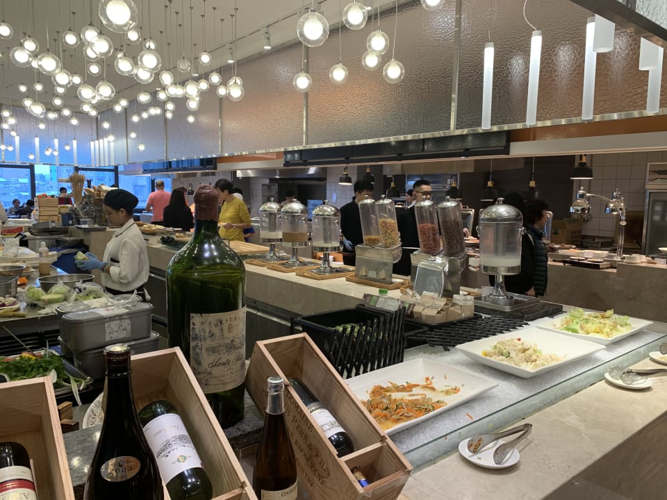 Gastro Caesar Metro Taipei