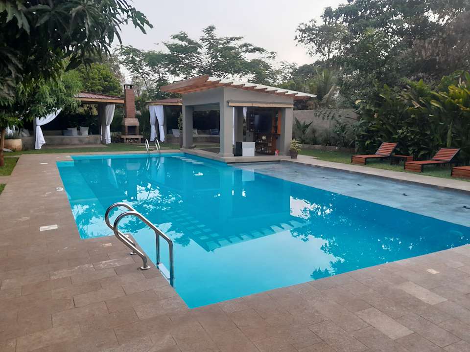 Pool Tulivu Kilimanjaro Retreat