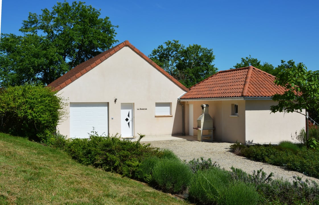 Außenansicht La Roseraie