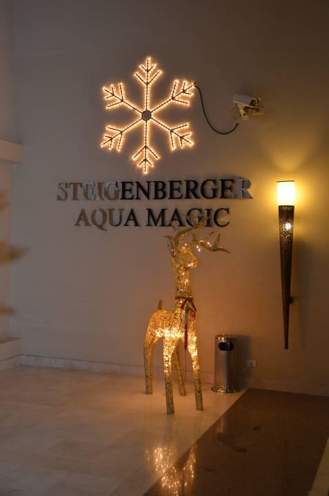 Eingang Steigenberger Aqua Magic