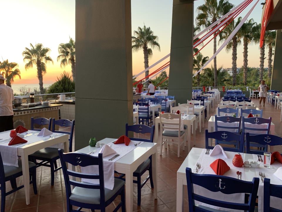 Gastro Hotel Grand Side