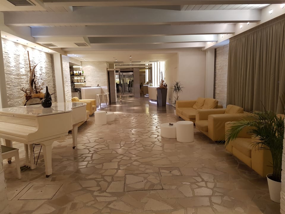 Lobby Hotel Sorriso