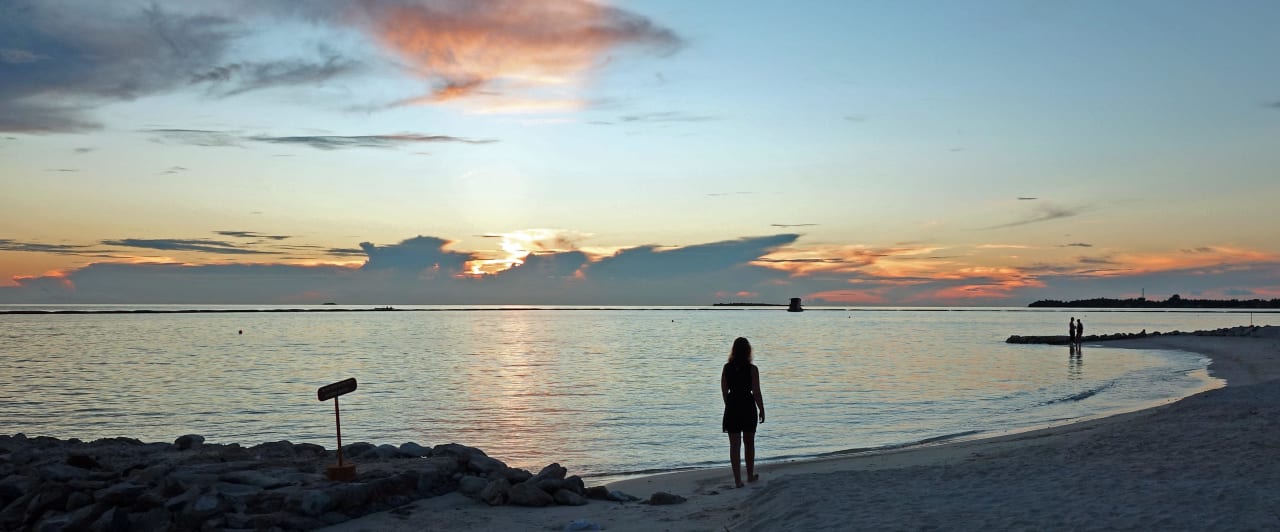 Sonnenuntergang Adaaran Select Meedhupparu Island Resort - Premium All Inclusive