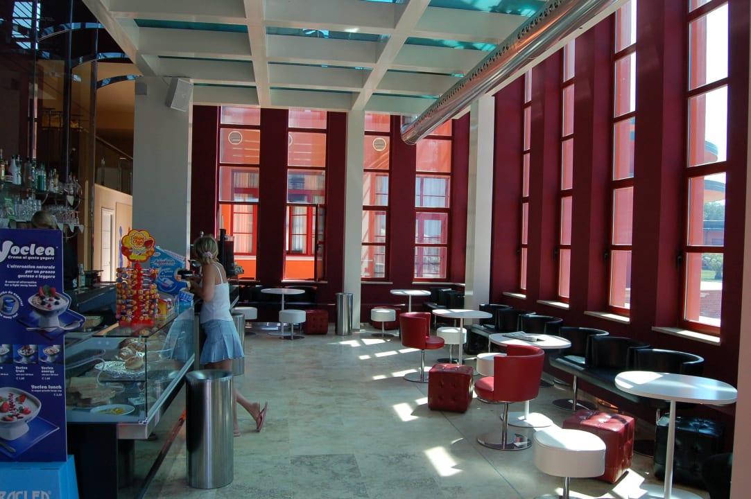 Interno bar Baia Toscana Resort