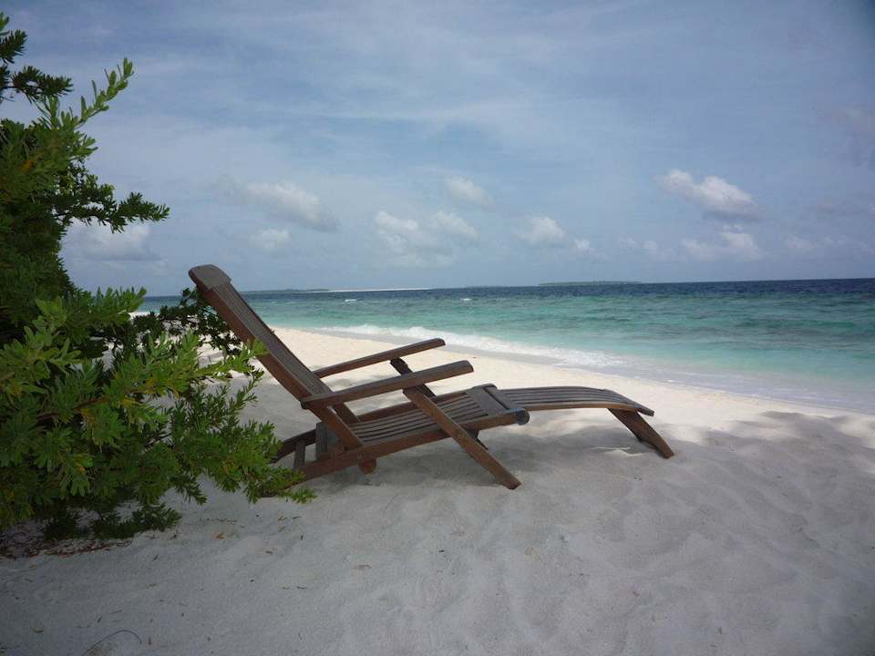 Blick von der Liege NH Collection Maldives Reethi Resort