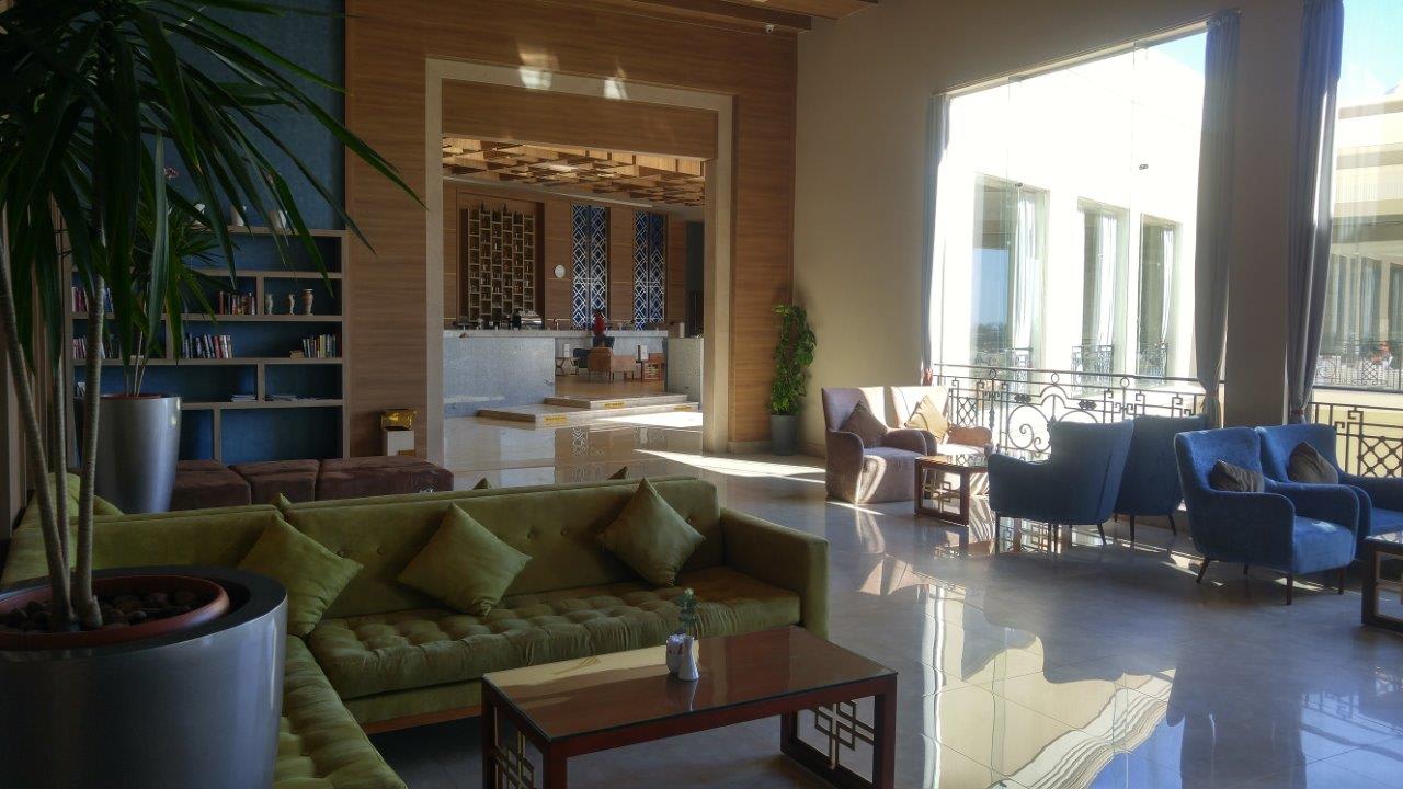 Lobby Titanic Royal