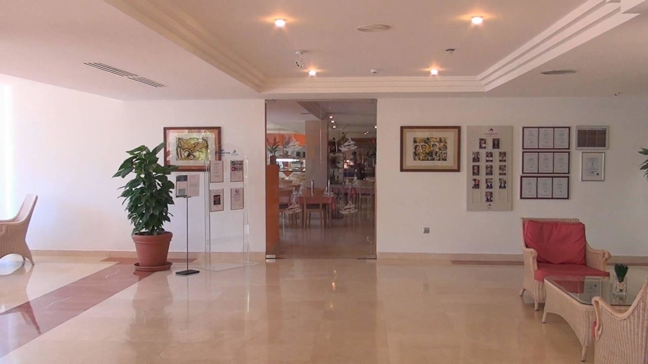Wejście do restauracji IFA Altamarena by Lopesan Hotels