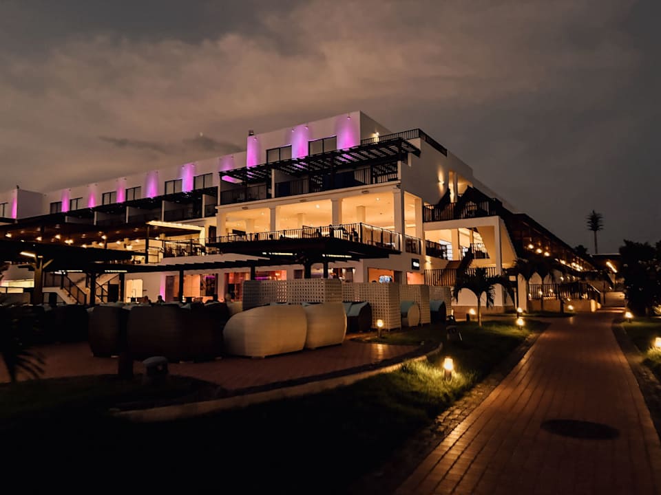 Außenansicht Meliá Laguna Beach