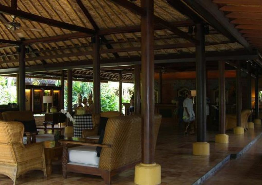 Rezeption Puri Santrian Puri Santrian