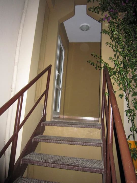 Bungaloweingang Mira Meridia Beach Hotel