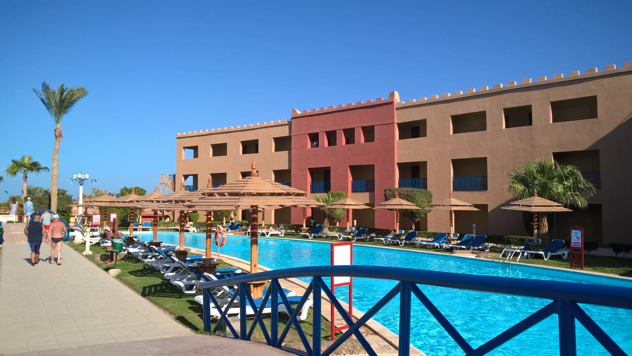 Pool Hotel Titanic Palace