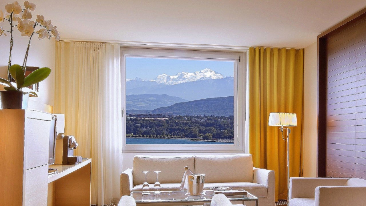 InterContinental Geneva, View on Lake Geneva  InterContinental Geneva