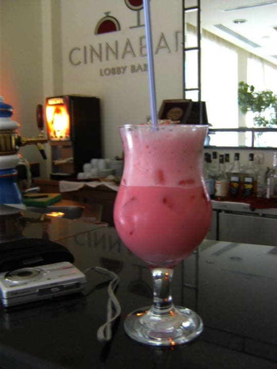 Cinnabar leckerer Coctail hmmmm Sealife Buket Resort & Beach