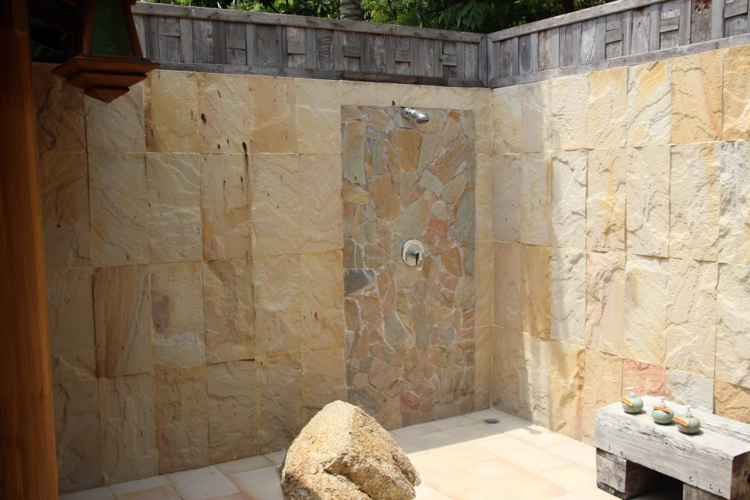 Außenbad Santhiya Koh Phangan Resort & Spa