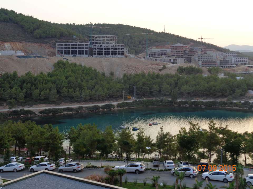 Widok z balkonu La Blanche Island Bodrum