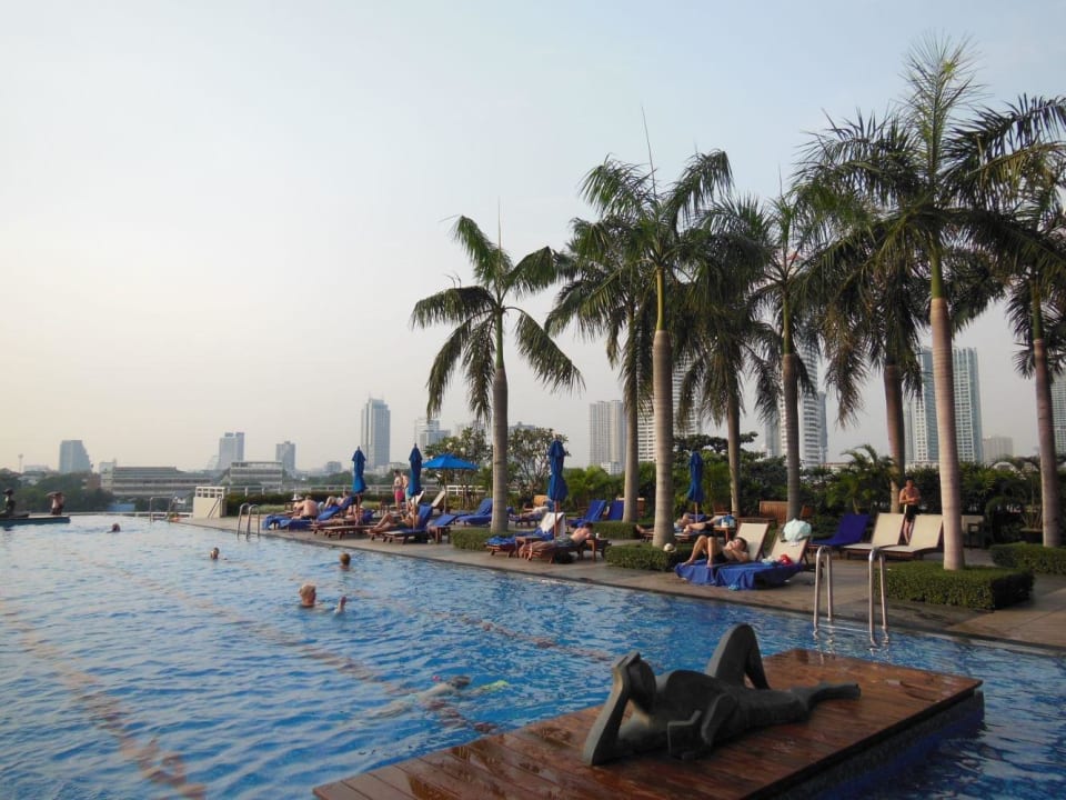Pool Chatrium Hotel Riverside Bangkok
