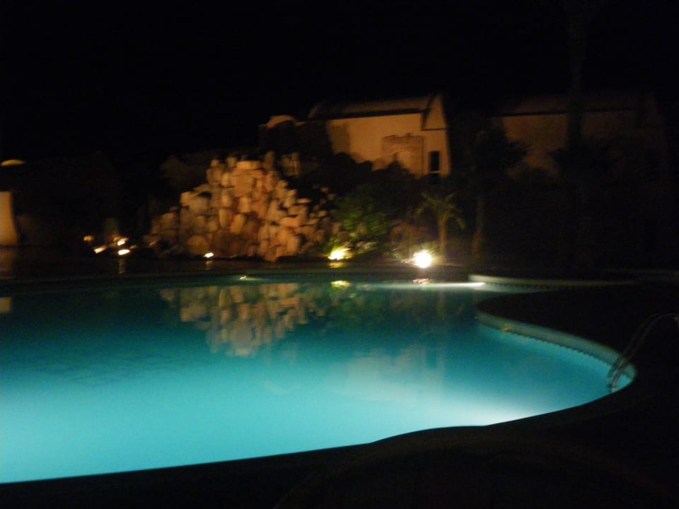 Fontana by night Shams Alam Beach Resort