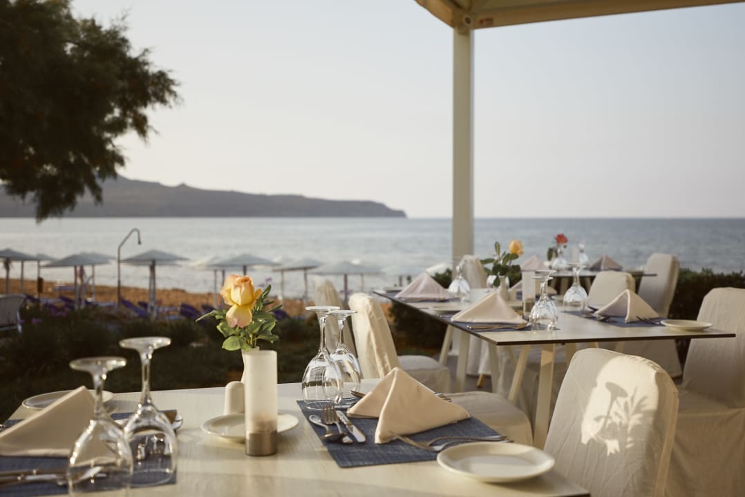 Gastro Giannoulis Santa Marina Beach