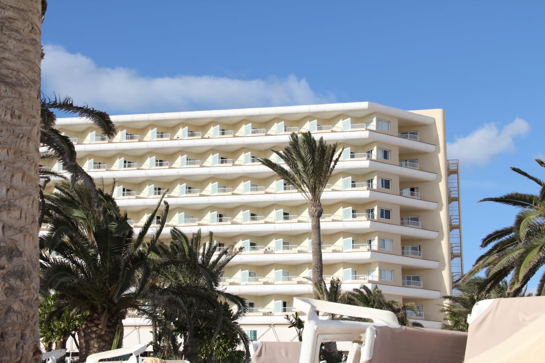 2te Reihe von oben, 2tes Fenster re von der Palme Hotel Riu Oliva Beach - Hotel