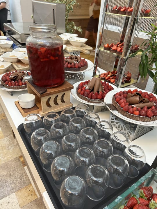Gastro Lara Barut Collection