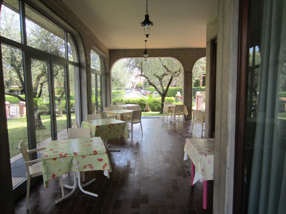 Terrasse Hotel Chiara