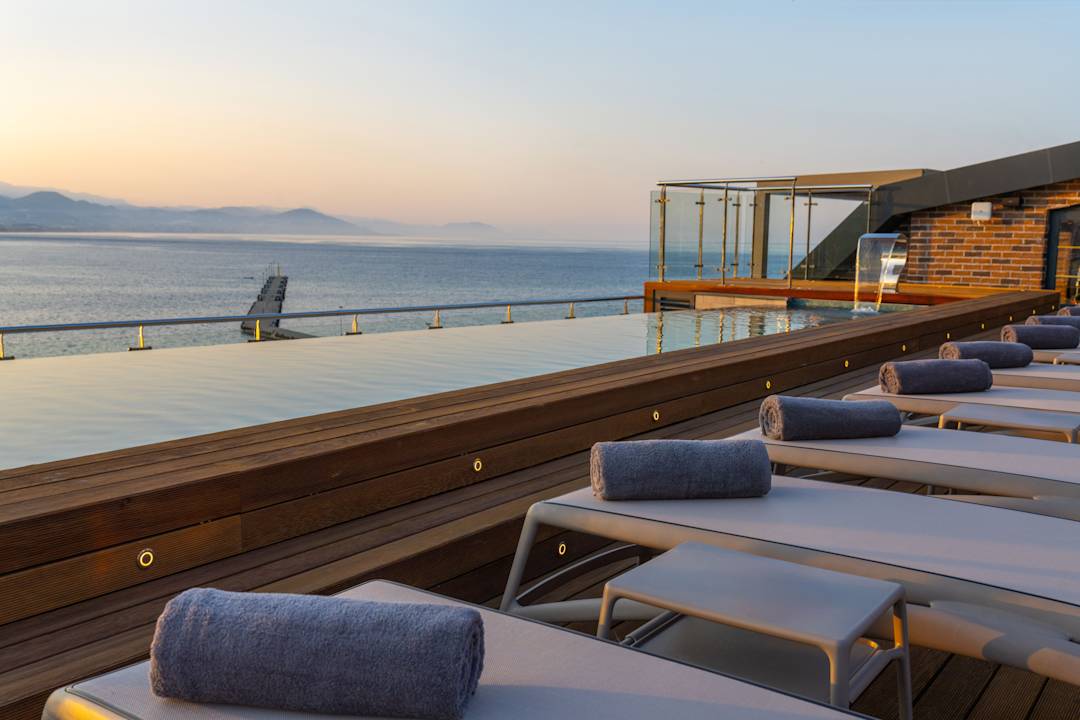 Pool Numa Port Hotel