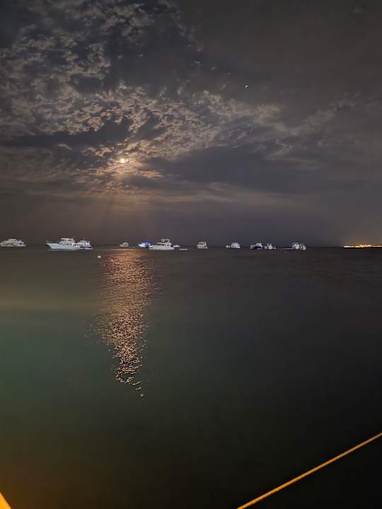 Strand The Grand Palace - Adults only