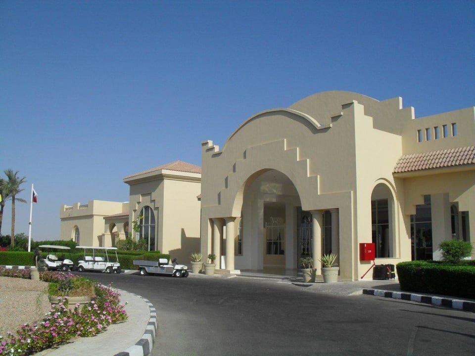 Eingang Cleopatra Luxury Resort Makadi Bay