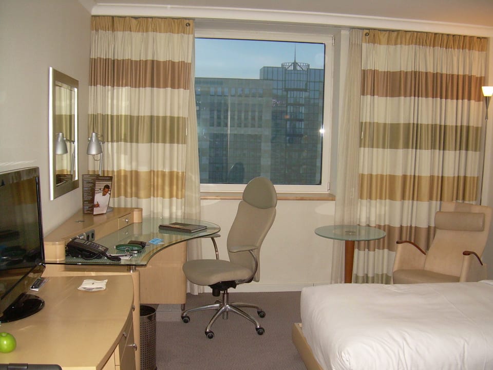 Zimmer Hilton Düsseldorf