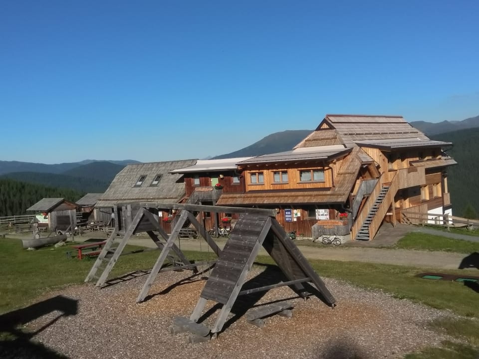 Außenansicht Hiasl Zirbenhütte
