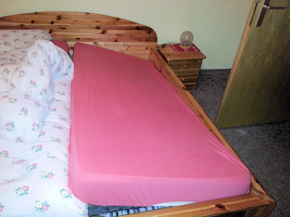 Bett kaputt 3 Hotel Hannes Hof