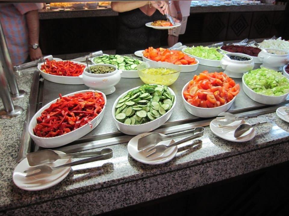 Büffet Salat Hauptrestaurant Hotel Riu Funana