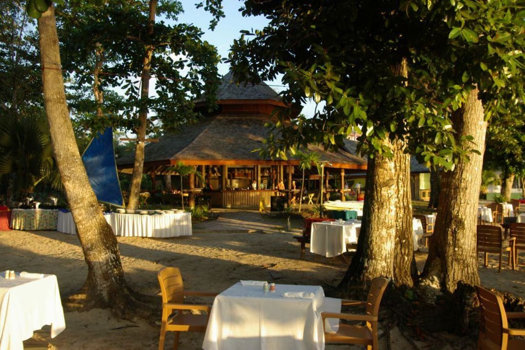 Strandbar mit Getränken und Snacks Sunset at the Palms Resort - Adults Only
