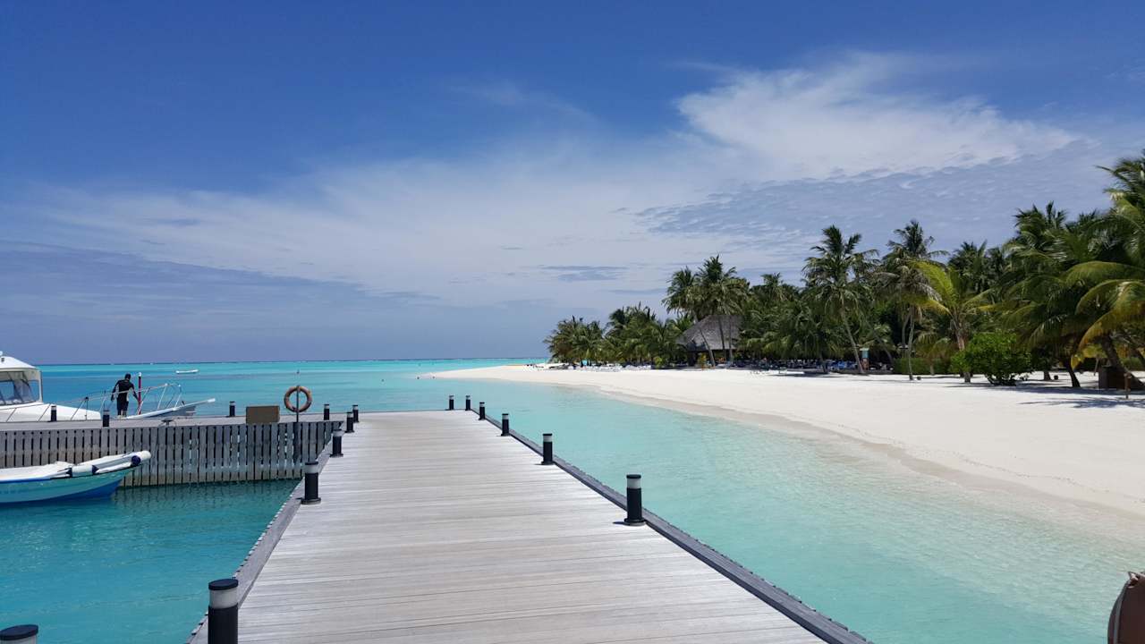 Steg Ankunft Meeru Maldives Resort Island